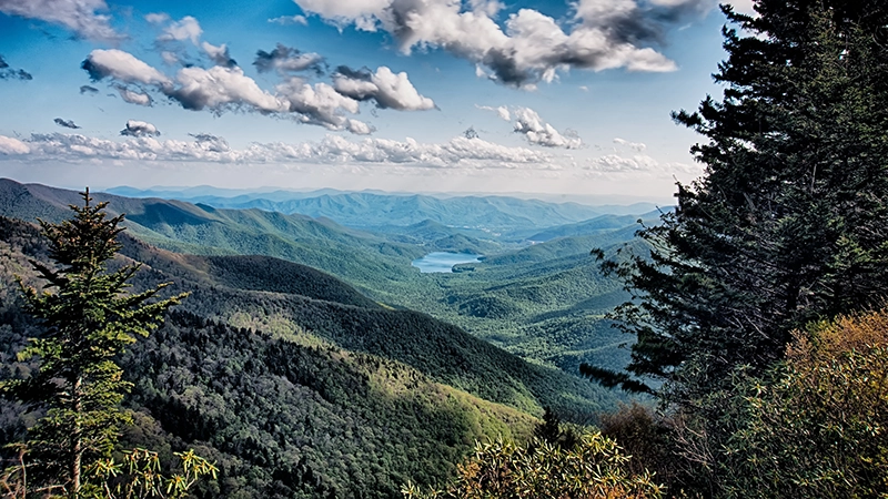 overlooks along blue ridge parkway